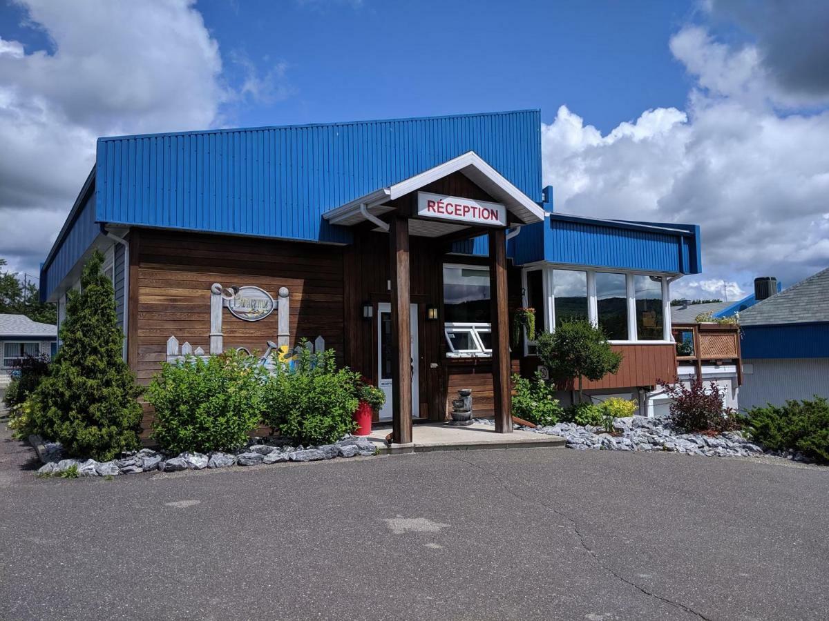 Motel Claude Degelis Dış mekan fotoğraf