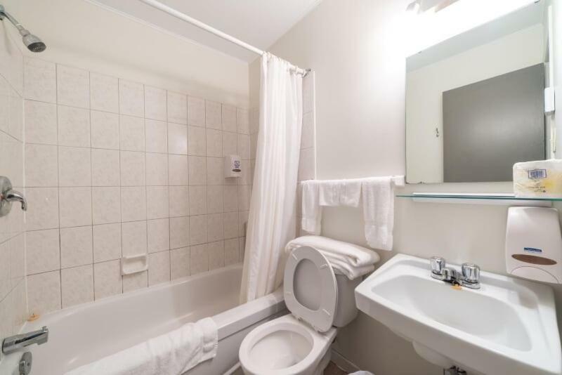 Motel Claude Degelis Dış mekan fotoğraf