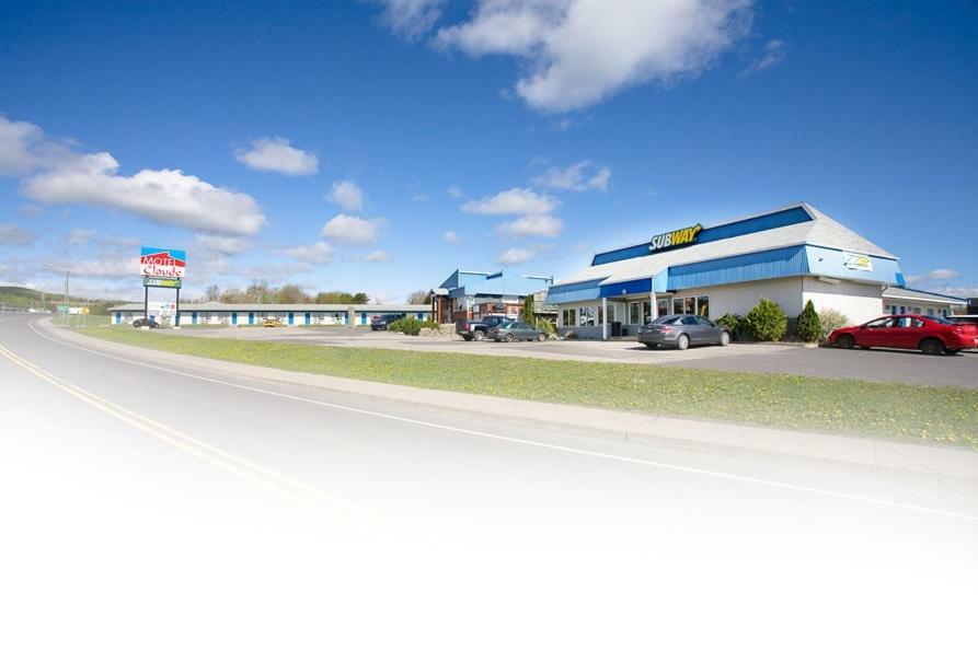 Motel Claude Degelis Dış mekan fotoğraf